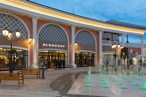 outlet castel romano negozio prada|castel romano outlet shopping village.